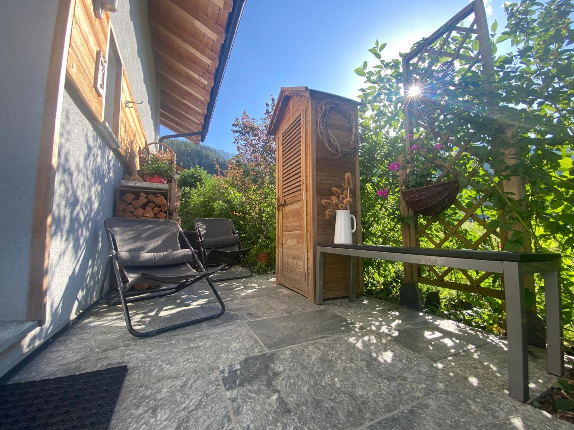 Aux Grands-Vergers Apartment Bruson Exterior photo